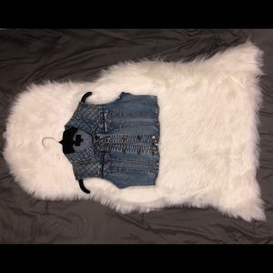 Women’s amery denim vest
